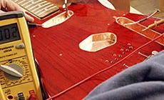 Testen mit einem Multimeter