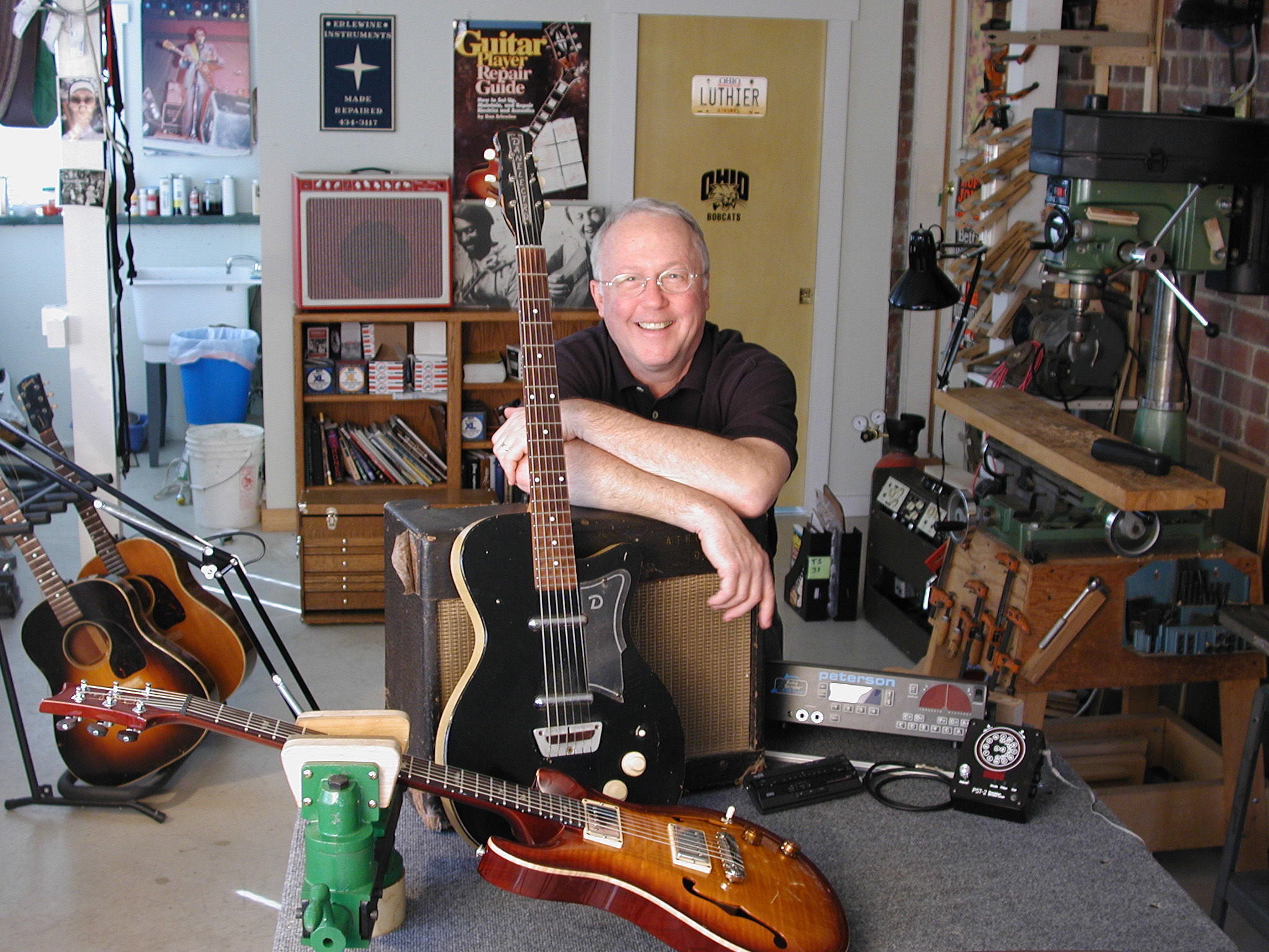 Über Dan Erlewines neue Reparaturvideos