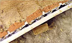 Geschmolzene Binding in der Fuge