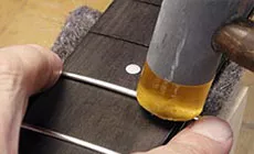 Hämmern von Ärgernissen