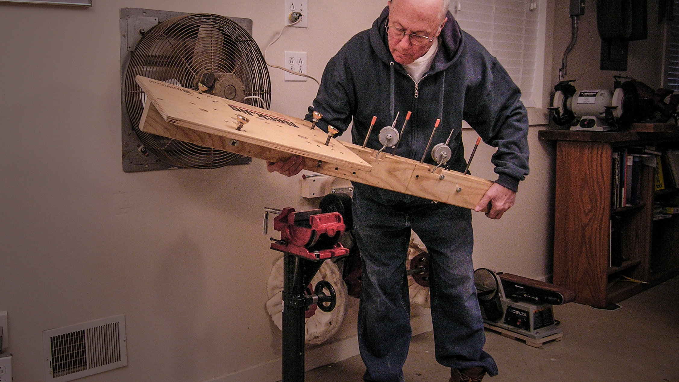 ShopStand: das Raumproblem in einem überladenen Shop lösen