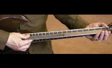 Hals auf Linderung überprüfen