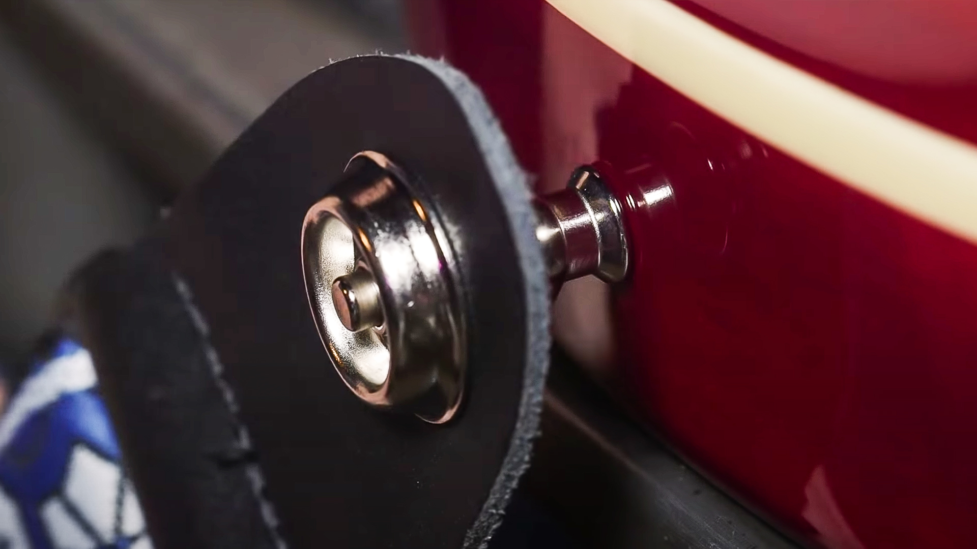 Video zum Dunlop Straplok System