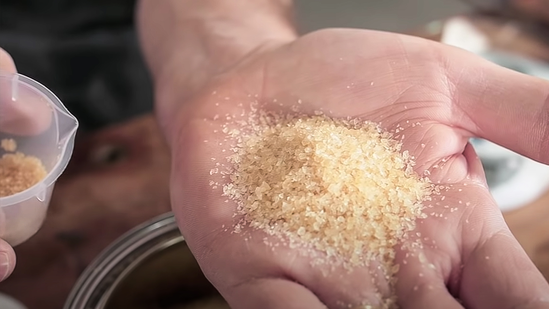 Erdkleber ausblenden