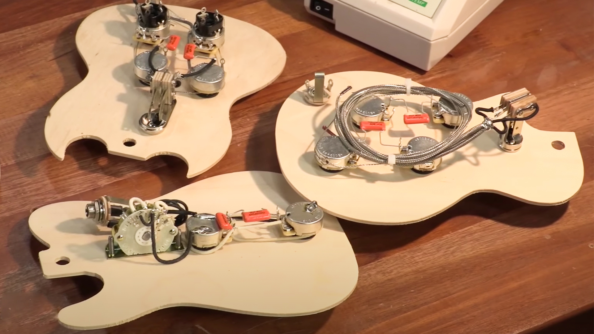 Golden Age Vorverdrahtete Auffanggurte: Premium handgelöteter Pickup für elektrische Gitarre