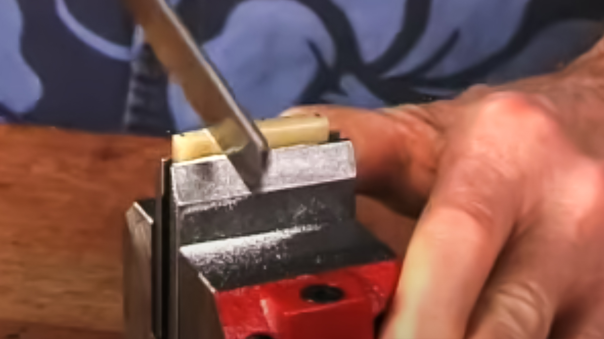 Werkzeugsatz für die Mutternherstellung