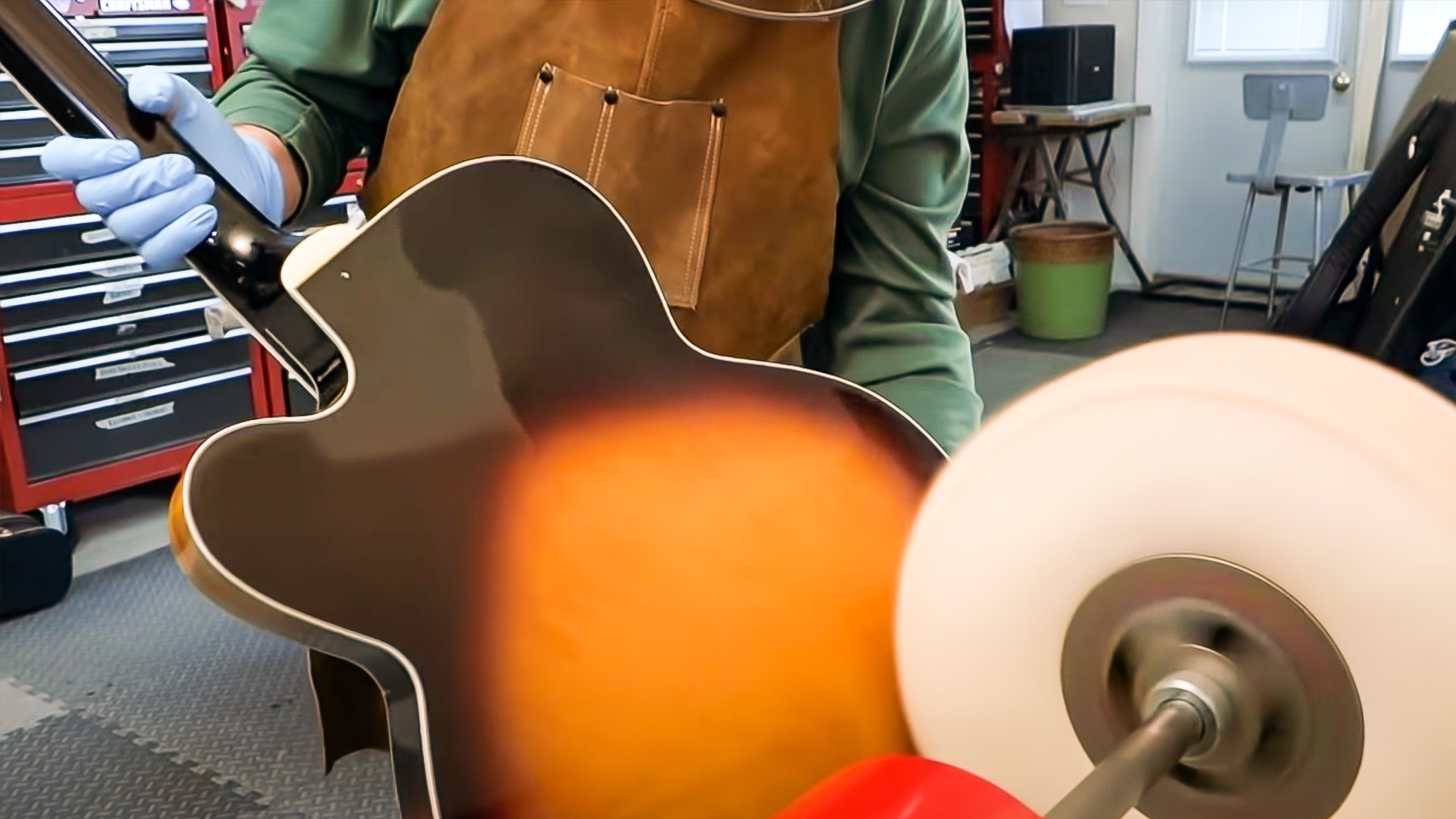 StewMac Guitar Buffer: Tipps zum Polieren