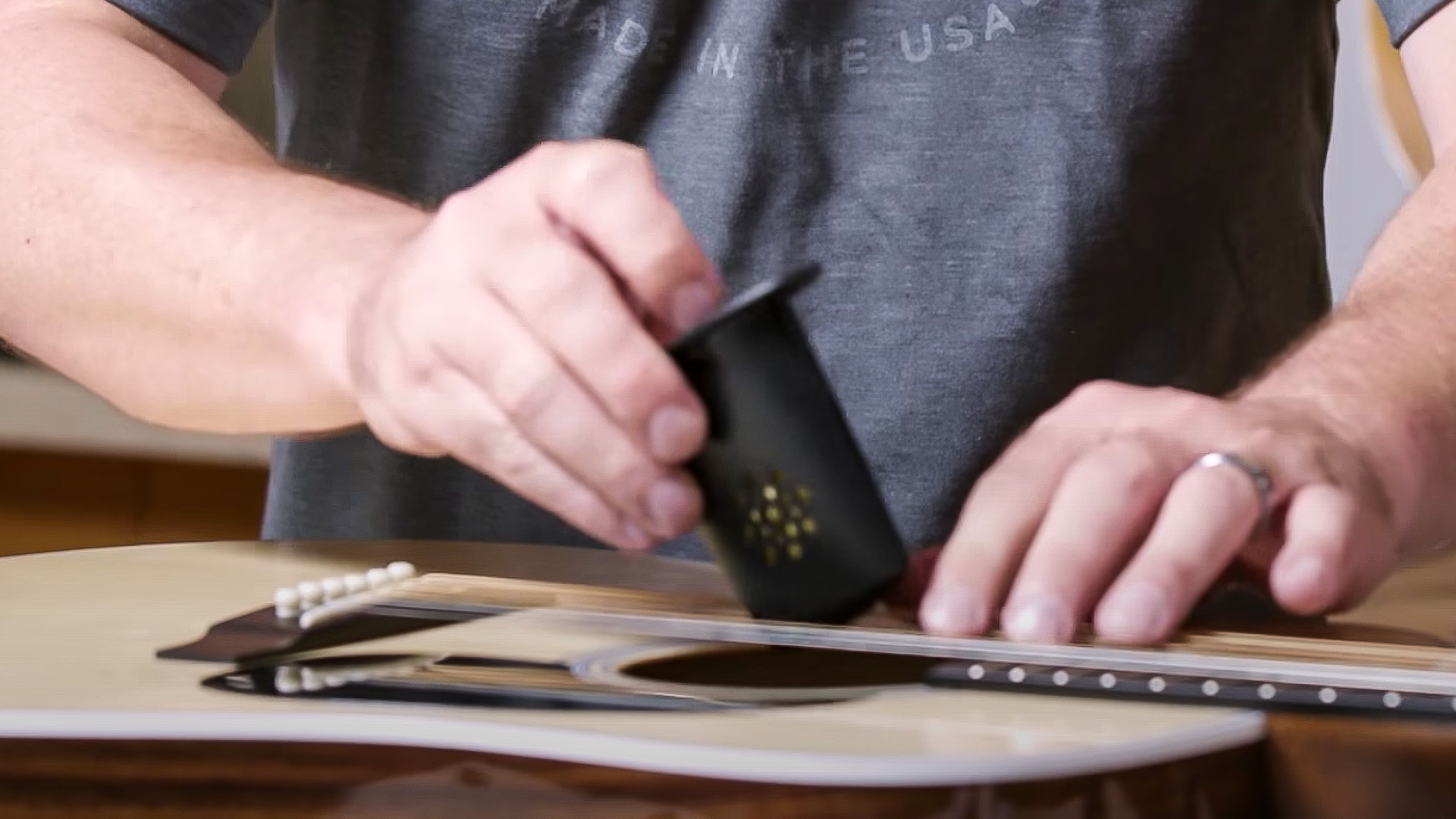 D'Addario Kern: Tipps zur Gitarrenbefeuchtung