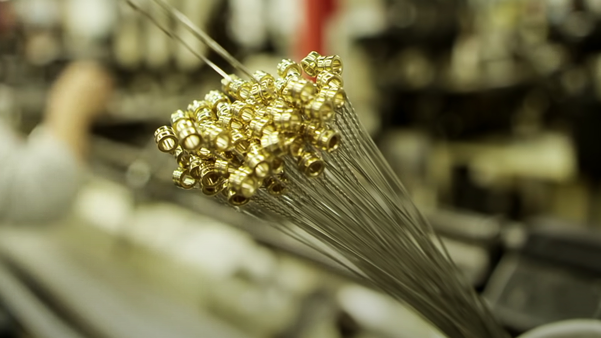 Die D'Addario Factory Tour: Ein Leitfaden für die Innenarbeit der Gitarrenstrings