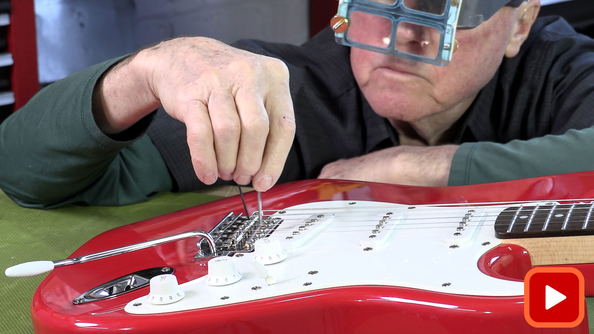 Einstellen des Sattelradius an der Brücke