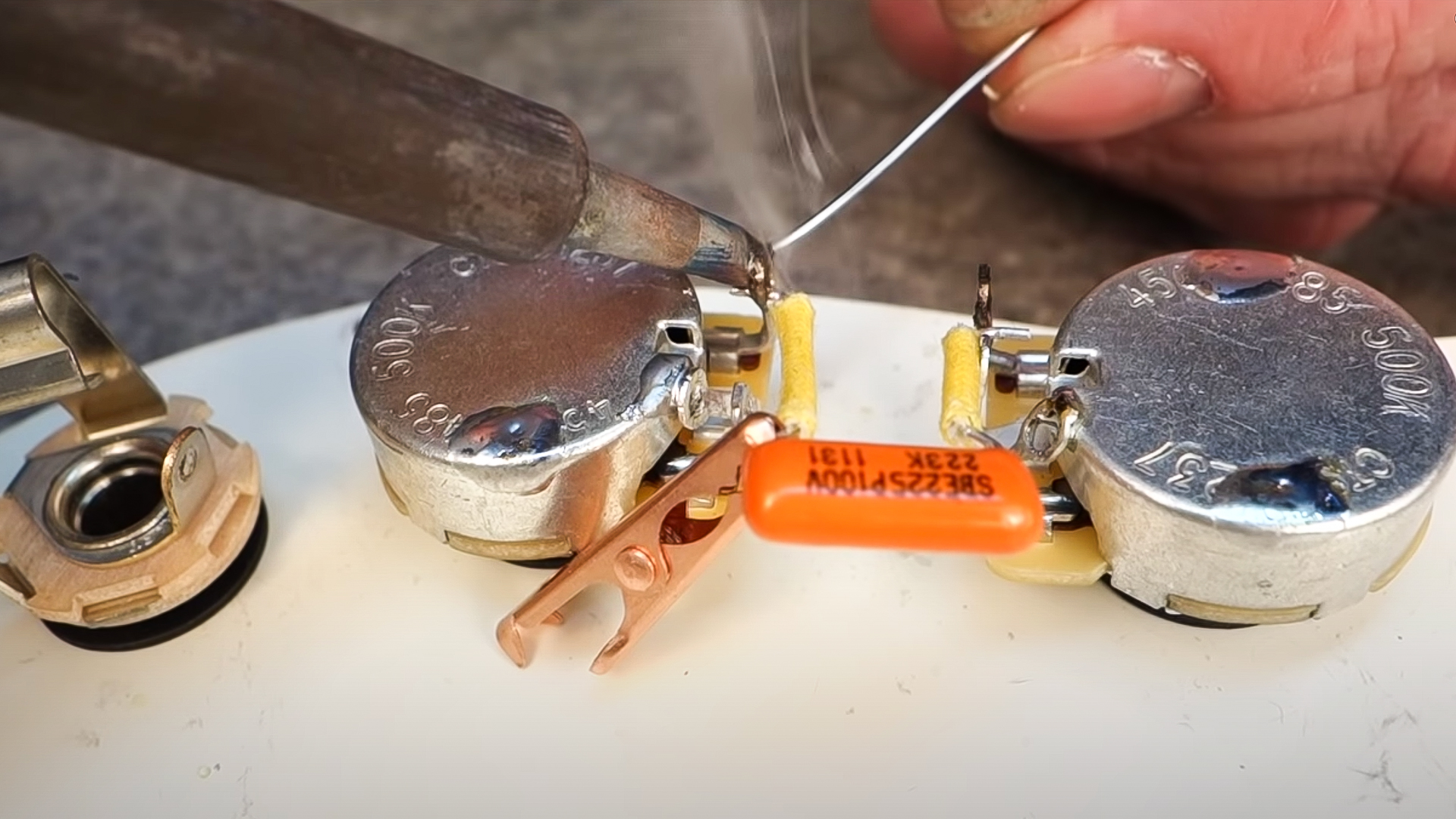 So erhalten Sie eine gute, saubere Lötverbindung!