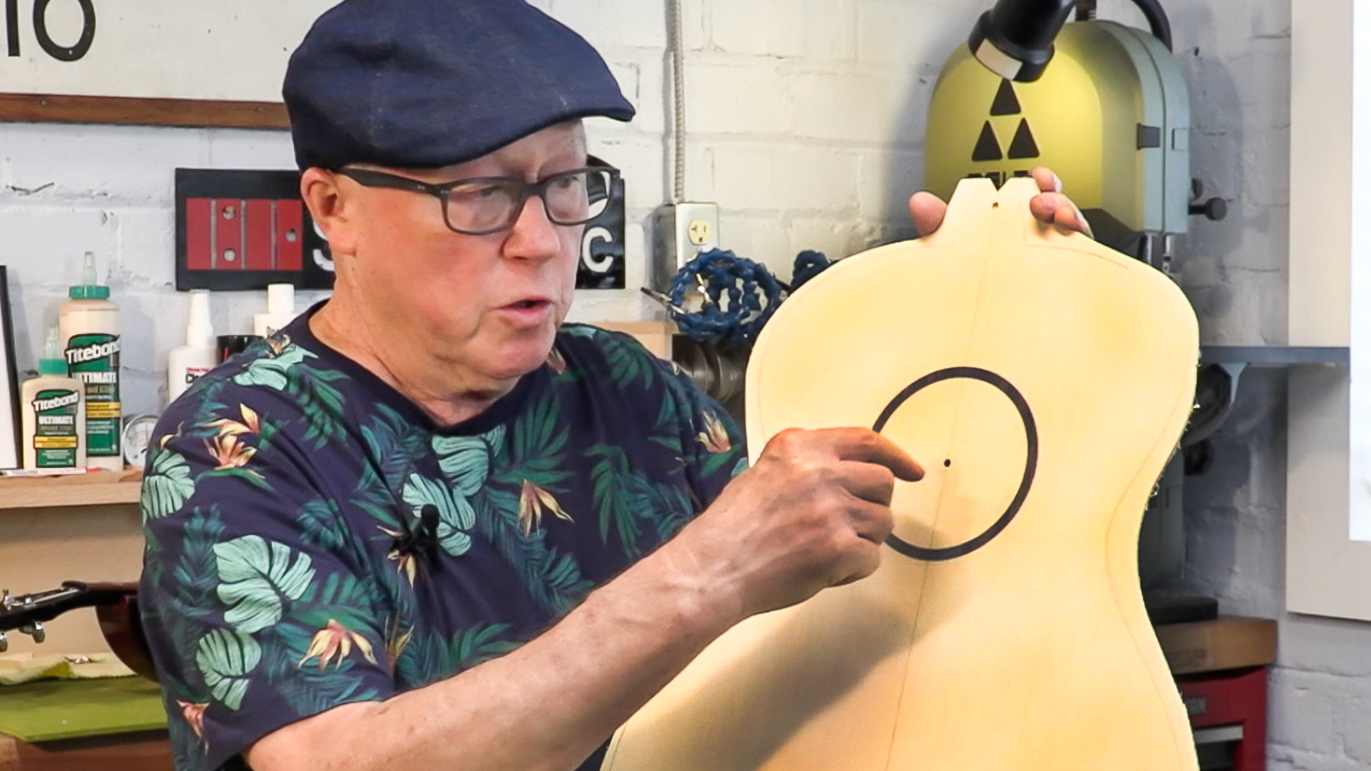 No-Fail-Methode zur Herstellung von individuellen Gitarren-Soundhole-Rosetten